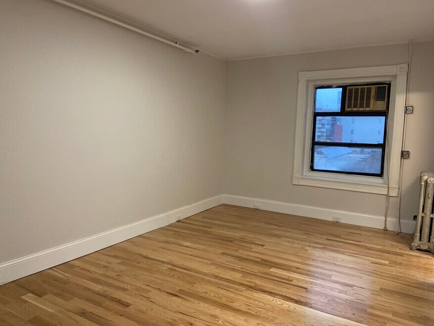 28 Symphony Rd unit 6, Boston, MA 02115 - photo 1