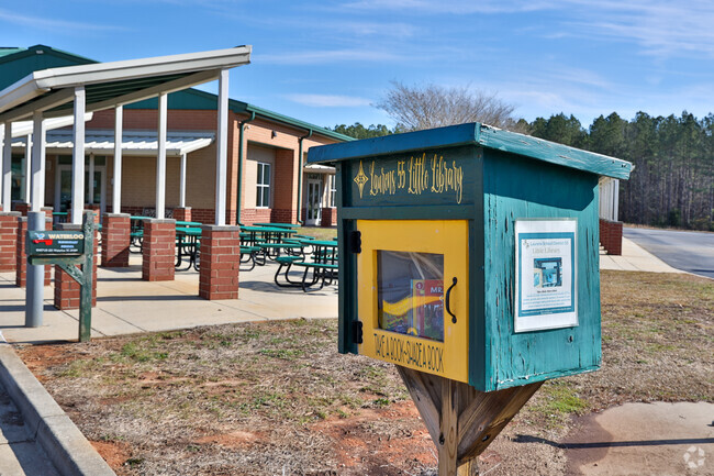 Waterloo Elementary School 5