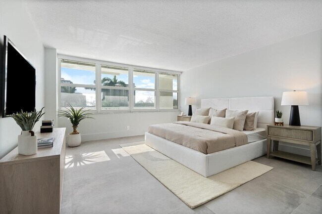 Sunrise East Condominium unit 4C, Fort Lauderdale, FL 33304 - photo 4