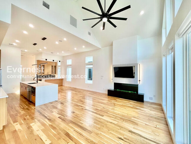 426 Avenue L, Dallas, TX 75203 - photo 4