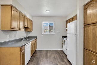 213 Tyler Ln, Edenton, NC 27932