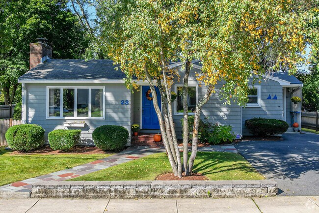 Ranch style homes in Lakeview are among the most popular.