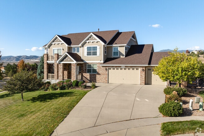 Spring Mesa boasts larger homes on spacious lots, making it a great choice for family growth.