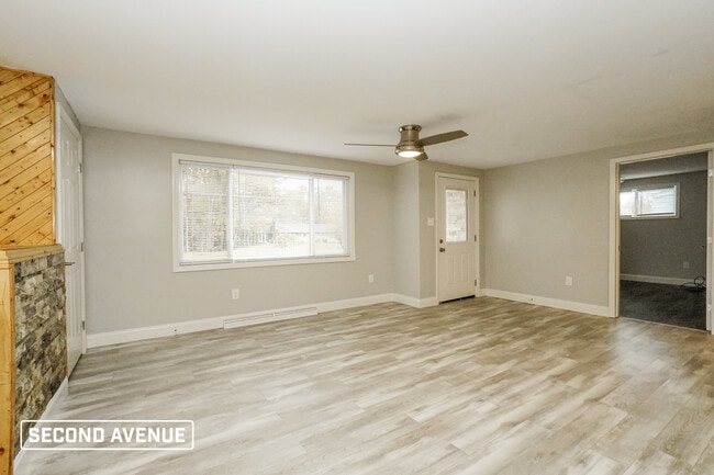 854 Monaca Rd, Monaca, PA 15061 - photo 2