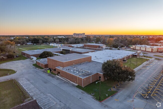 Families choose Tomball Intermediate for its commitment to academic excellence.