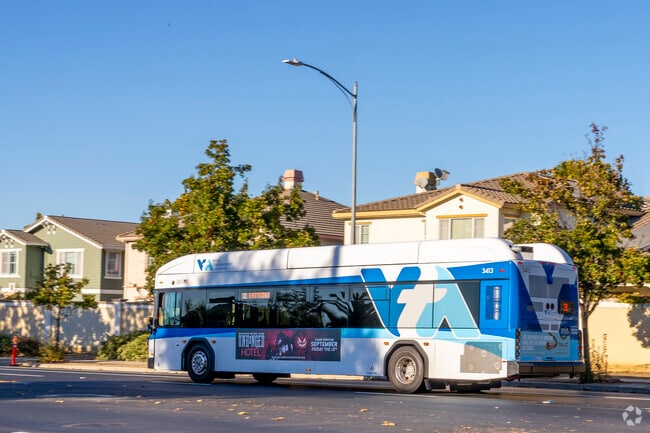 VTA buses provide convenient public transportation options for Creekside residents.