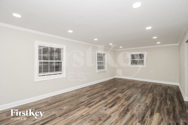 2237 Powers Ferry Dr SE, Marietta, GA 30067 - photo 7