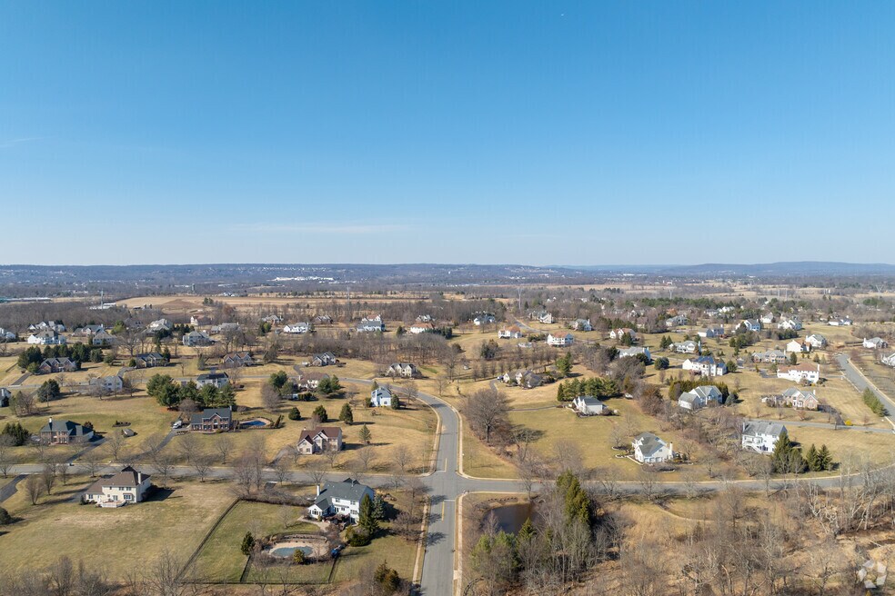 NH_EastAmwell_560884_P2_version1_CK_132825