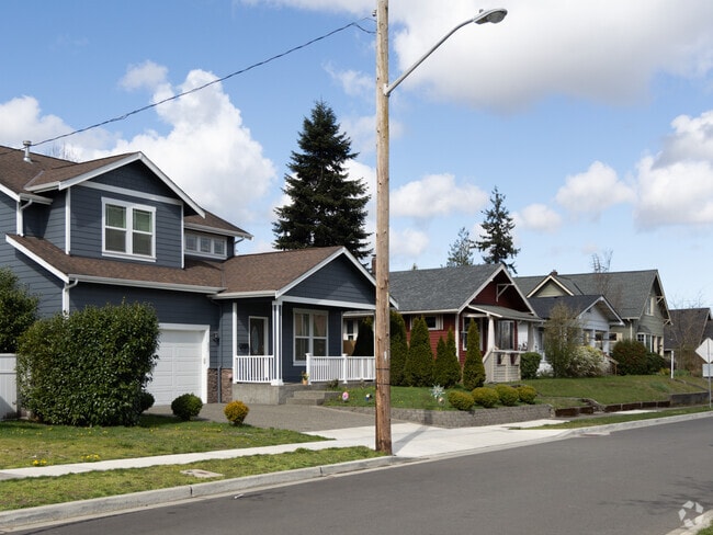 You may find upgraded Craftsman-style homes among older varieties near downtown Auburn.