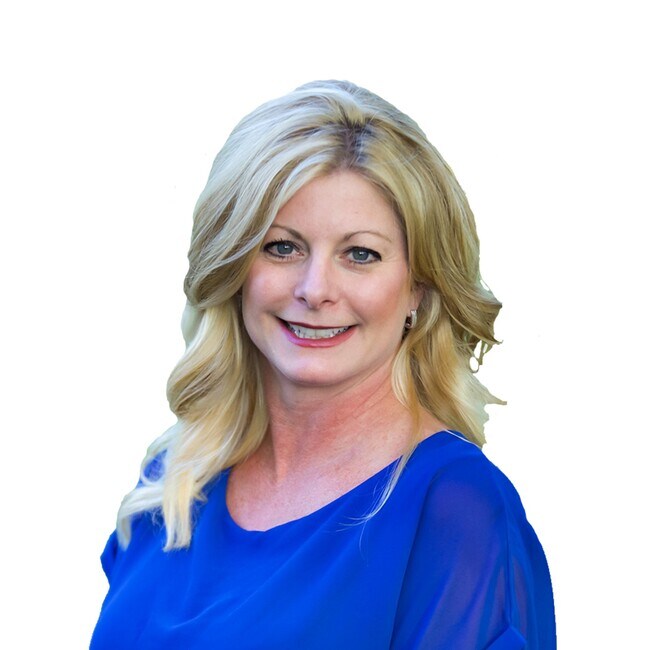 Real Estate Agents in 48323