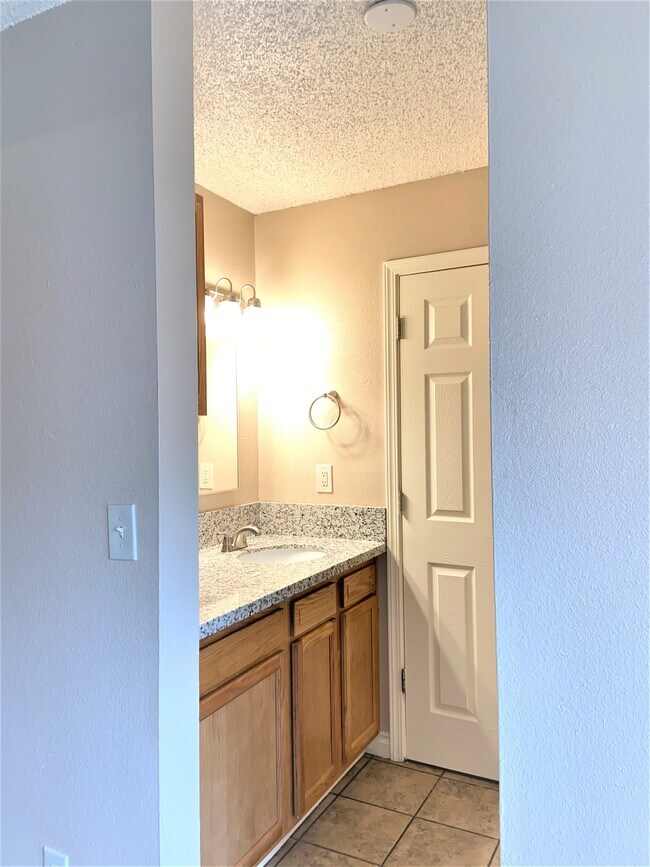 East Wind, Gresham, OR 97030 - photo 4