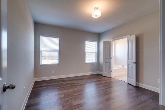 1115 Codah Dr, Mount Juliet, TN 37122 - photo 5