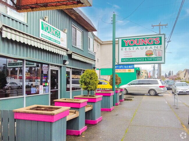 Young's Restaurant in the Highland Park neighborhood has some very tasty Chinese food.