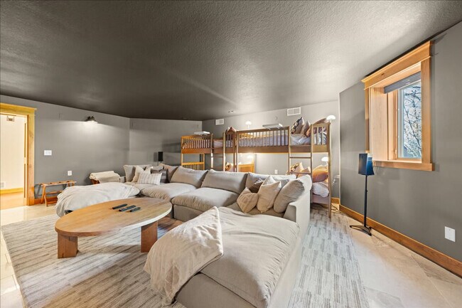 1248 Wi-35 unit ID1337488P, Hudson, WI 54016 - photo 5