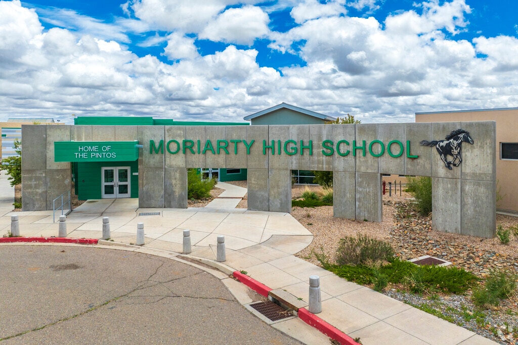 Moriarty High School receives a B- from Niche.