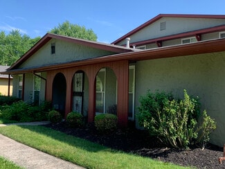 2458 Burgandy Ln, Columbus, OH 43232