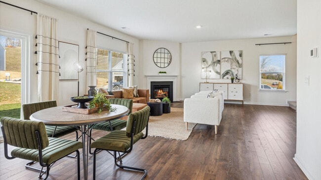 336 Cookie Loop, Johnson City, TN 37615 - photo 3