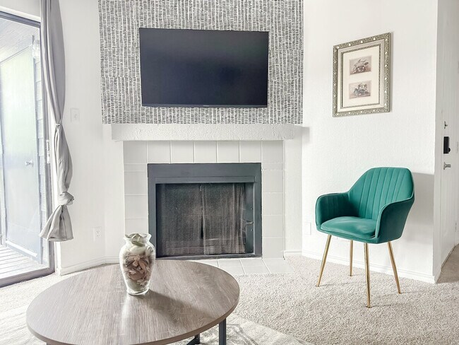 1071 Clayton Ln unit ID1256859P, Austin, TX 78723 - photo 6