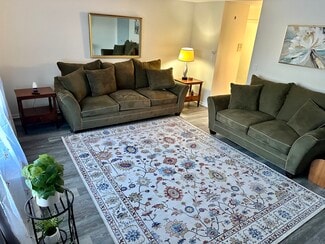 1077 Blue Hills Ave Unit C, Bloomfield, CT 06002