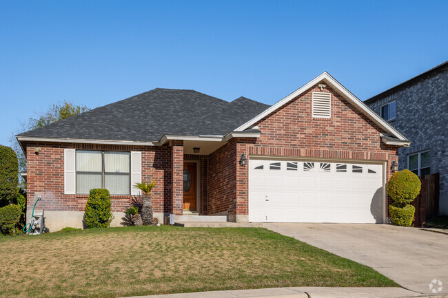Ranch style homes are some of the most popular in Helotes.