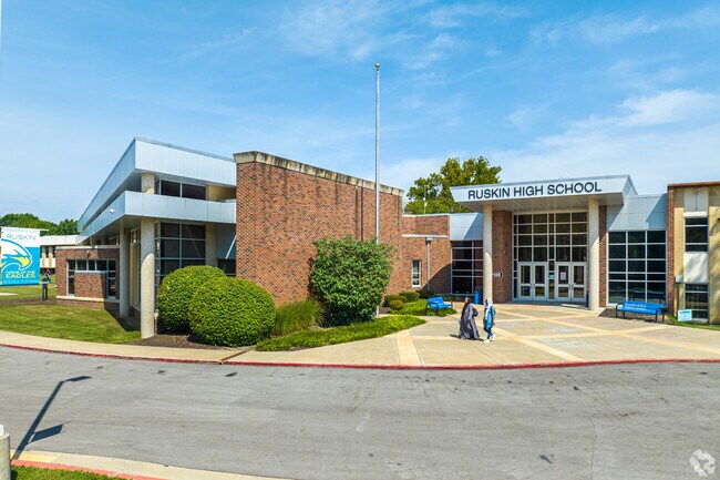 Ruskin High is among Missouri’s top schools for the arts, serving Calico Farms students.