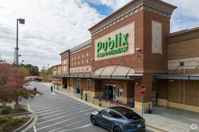Publix and other large chain grocers are easy for Gold Hill locals to access.
