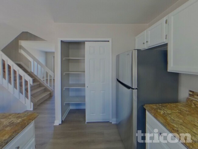 3928 Smoke Tree Dr, Colorado Springs, CO 80920 - photo 7