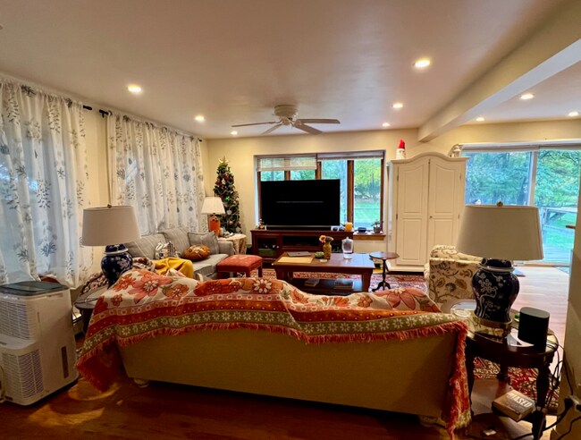 46 Auburndale Ave, West Newton, MA 02465 - photo 5