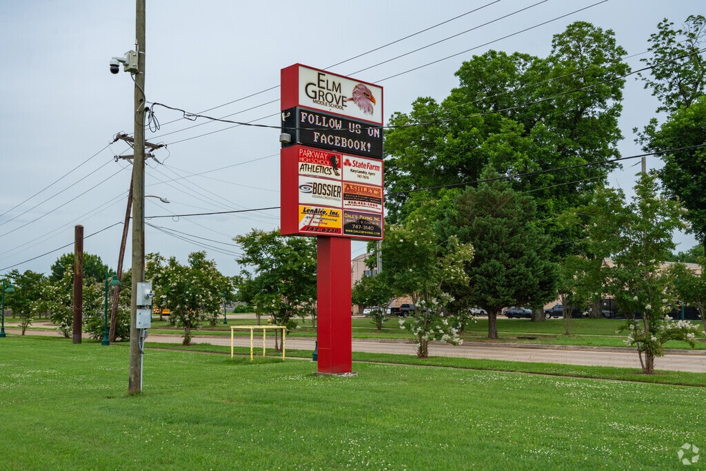 Elm Grove students can enroll into Elm Grove Middle School for grades 6 through 8.