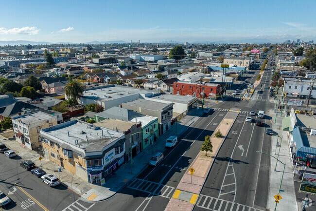 The view from International Boulevard in Melrose is unique.