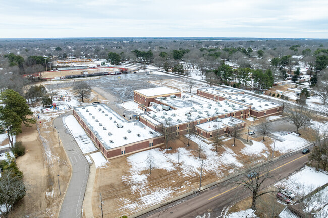 There is plenty of green space at Collierville Elementary School.