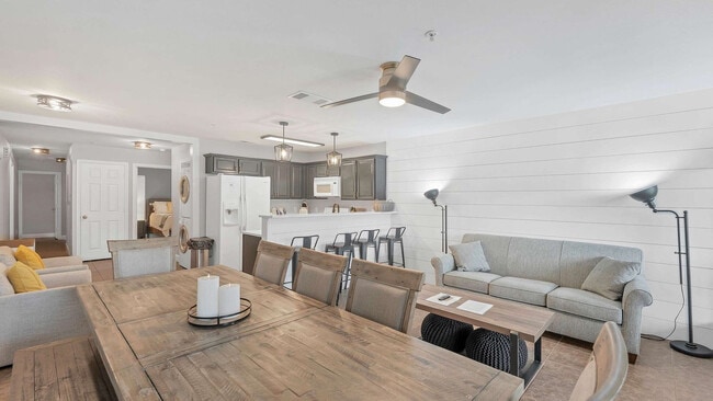 730 E Mather St unit FL1-ID1351225P, New Braunfels, TX 78130 - photo 2