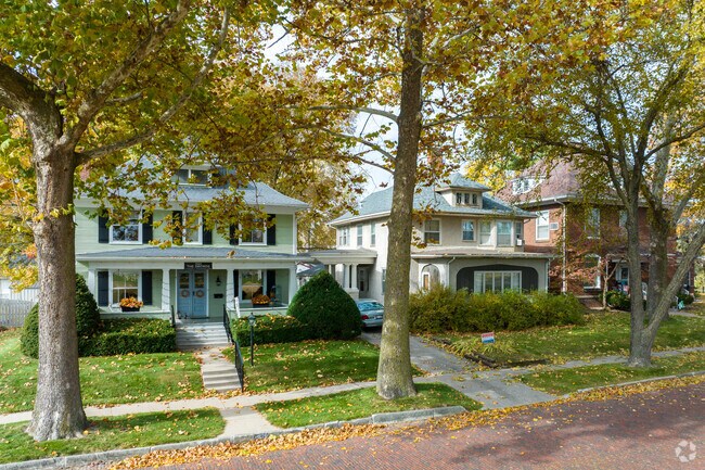 It's common to see work crews returning older Broadway homes to their former glories.