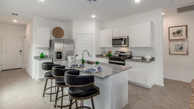 10015 N Black Dalea unit 36210968, Marana, AZ 85653 - photo 5