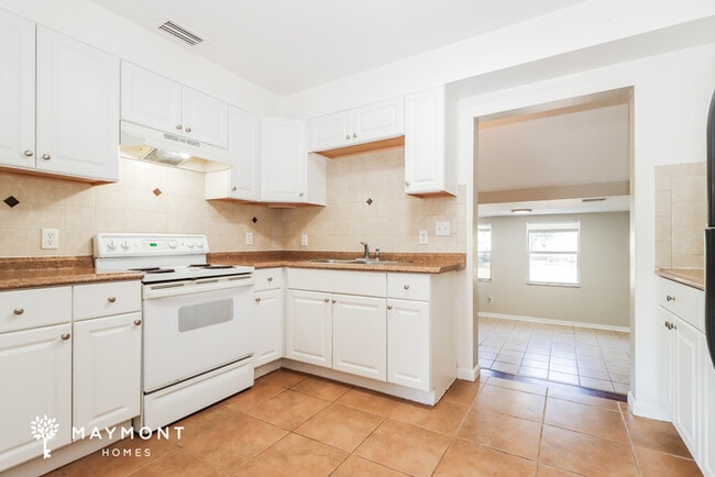 1314 Friend Ave, Clearwater, FL 33756 - photo 5