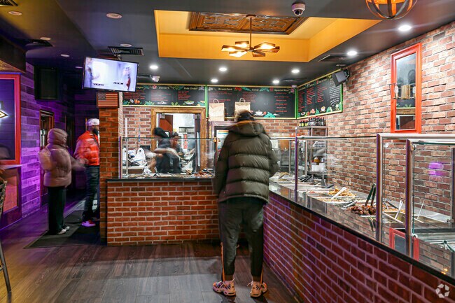 Gold Star restaurant in Williamsbridge is serving some of the best food in all of the Bronx.