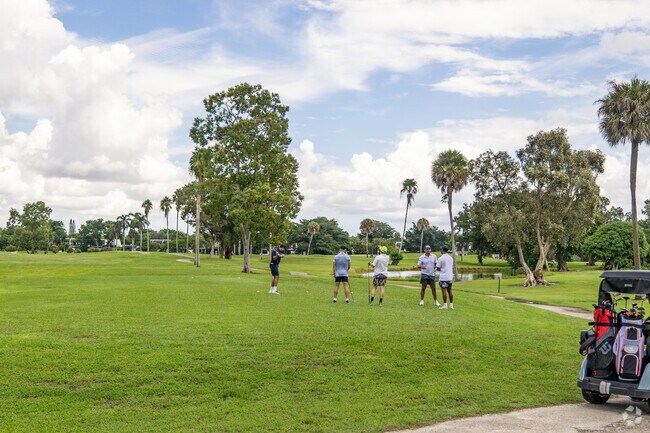 Have a great golf day at Country Club Of Miami.