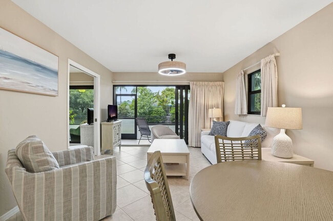 600 Neapolitan Way unit FL1-ID1073549P, Naples, FL 34103 - photo 4