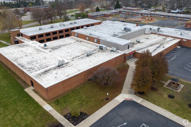 Tippecanoe Middle School is for students in grades 6-8.