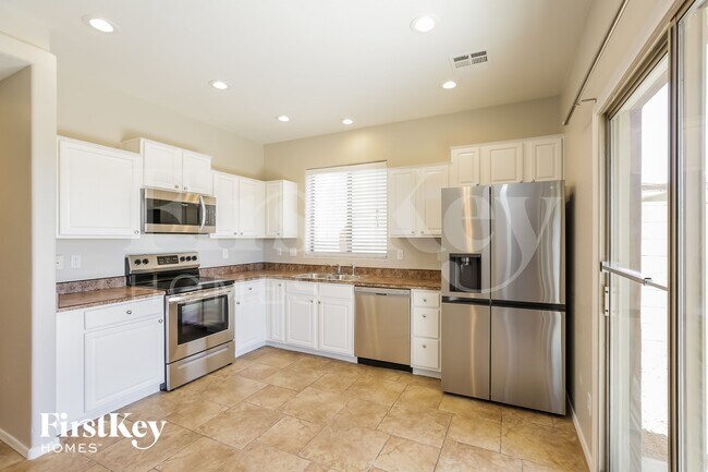 1909 S Starling Dr, Gilbert, AZ 85295 - photo 6