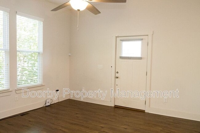2012 E 12th St, Chattanooga, TN 37404 - photo 3