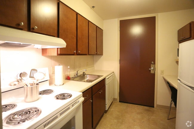 Council Tower Apartments, Saint Louis, MO 63103 - photo 4