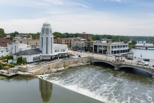 Fox River waterfalls are minutes from Ferson Creek in St. Charles.