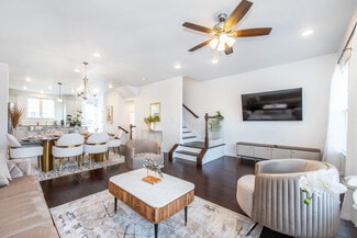 33 Landmark Ln, Fair Lawn, NJ 07410