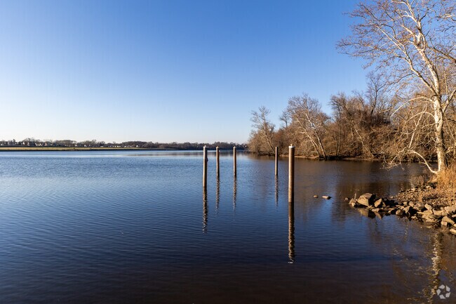 Quaker Penn Park offers Delaware River views and a boat ramp for water access.