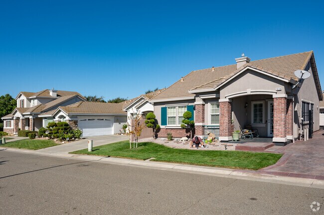 Custom homes are widely available in Suisun City developments minutes from Travis Air Force.