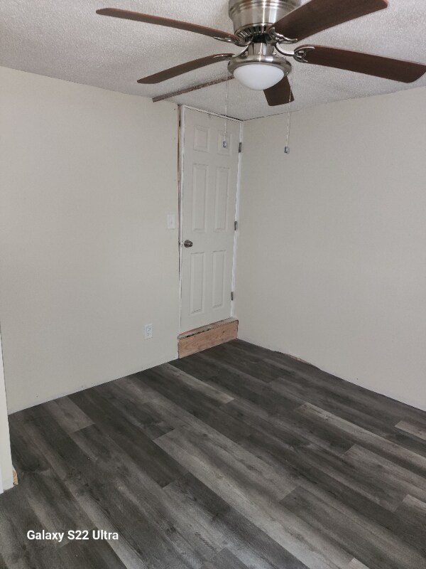 156 Oak St Unit 1st floor, Manchester, CT 06040