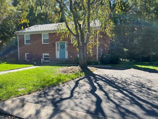 2310 Wayne Ave, Charlottesville, VA 22901