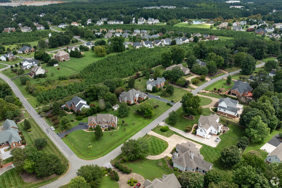 NH_Bermuda Hundred_ 524219_P2_V2_DW_100824