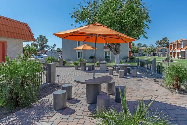 Twenty One 41, Tempe, AZ 85288 - photo 7